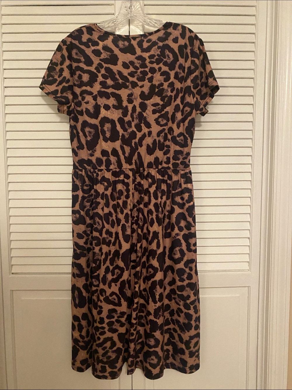 Leopard-Print Wrap Dress in Brown and Black - Picture 5 of 5